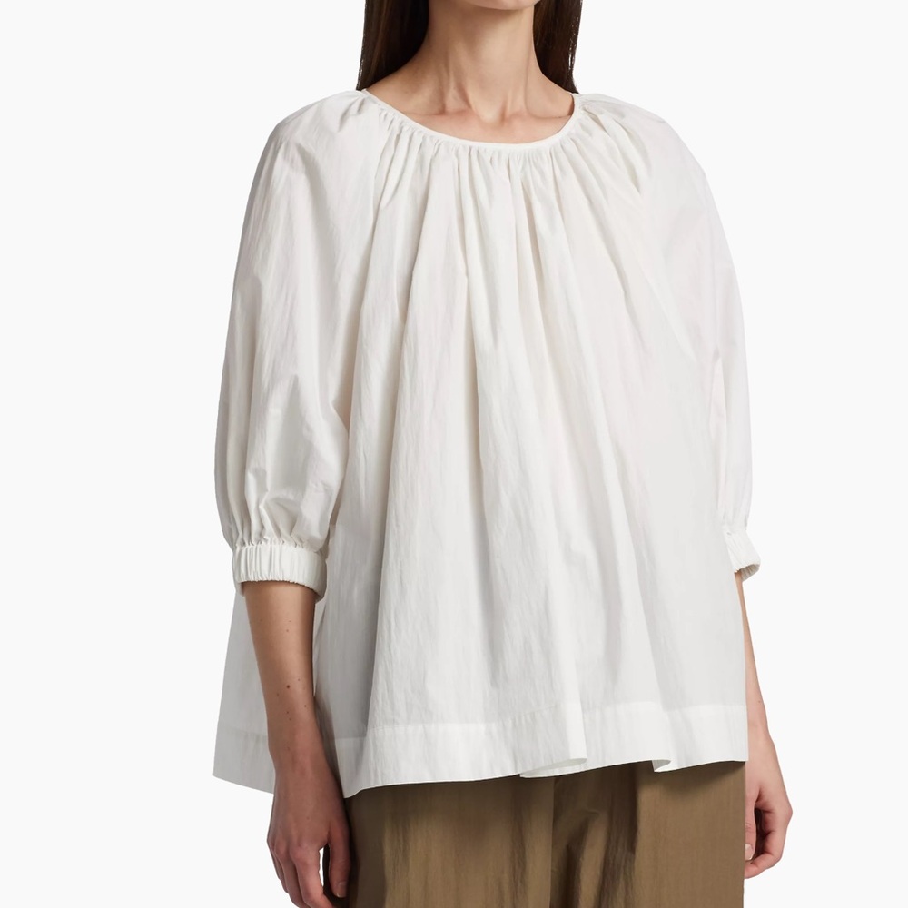 CO GATHERED SLEEVE BLOUSE IN WHITE SIZE L .